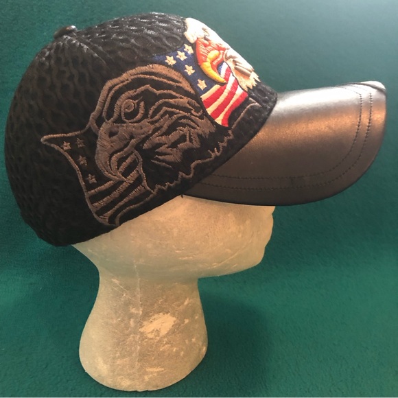 US Honor Textured Ball Cap w Leather-Look Brim American Eagle & US Flag - Picture 2 of 11